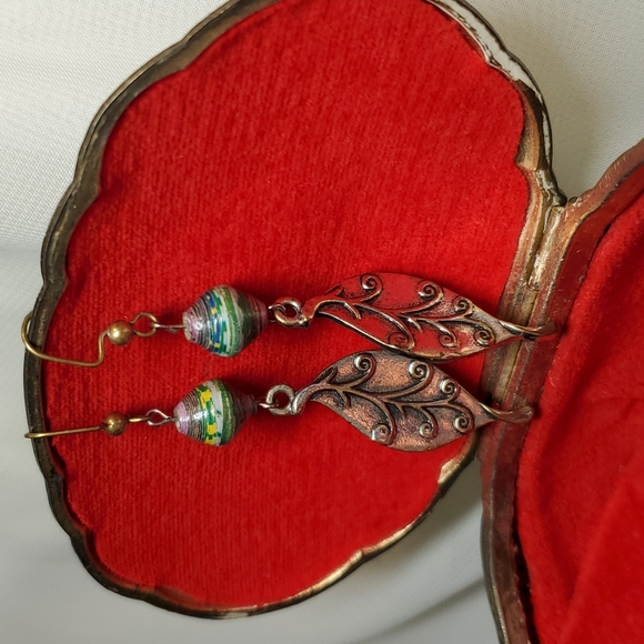 Paper Bead Earrings - Picture 2 of 5